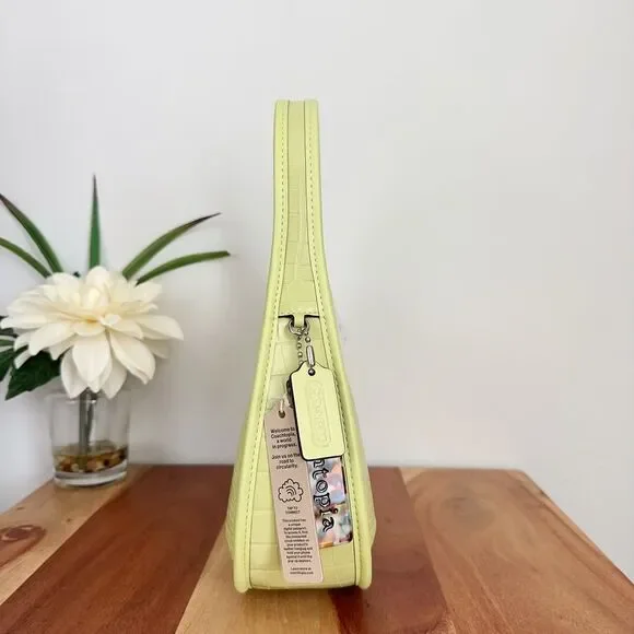 NWT Coach Ergo Bag In Croc Embossed Coachtopia Leather - Picture 2 of 8